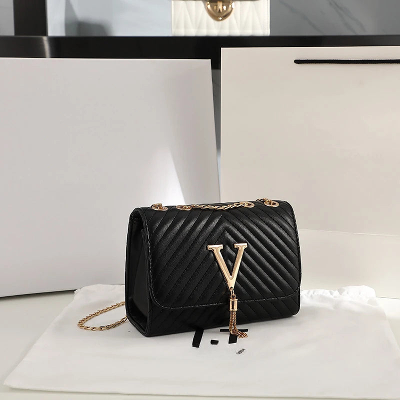 Quilted Black Crossbody Bag with Gold Chain